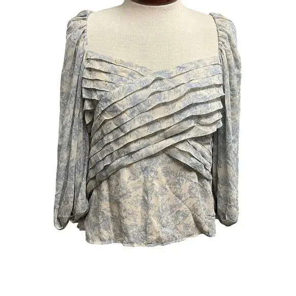 Express Blue Toile Floral Blouse Size Large Pleated Puff Shoulder Lightweight - Picture 1 of 5